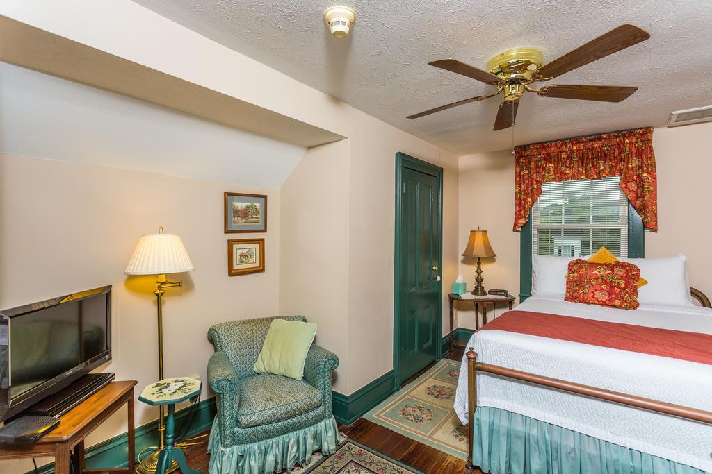 Spencer House Inn Saint Marys Chambre photo