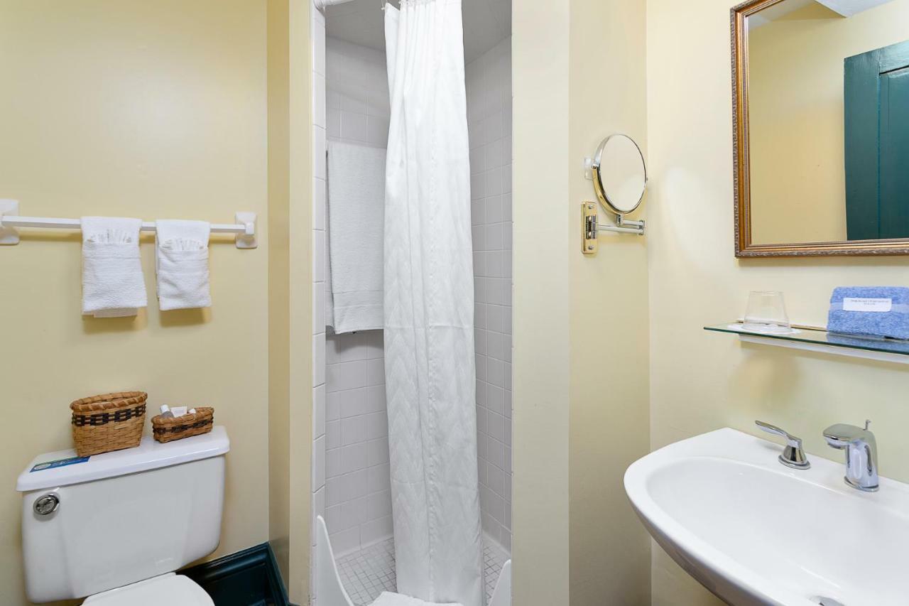 Spencer House Inn Saint Marys Extérieur photo