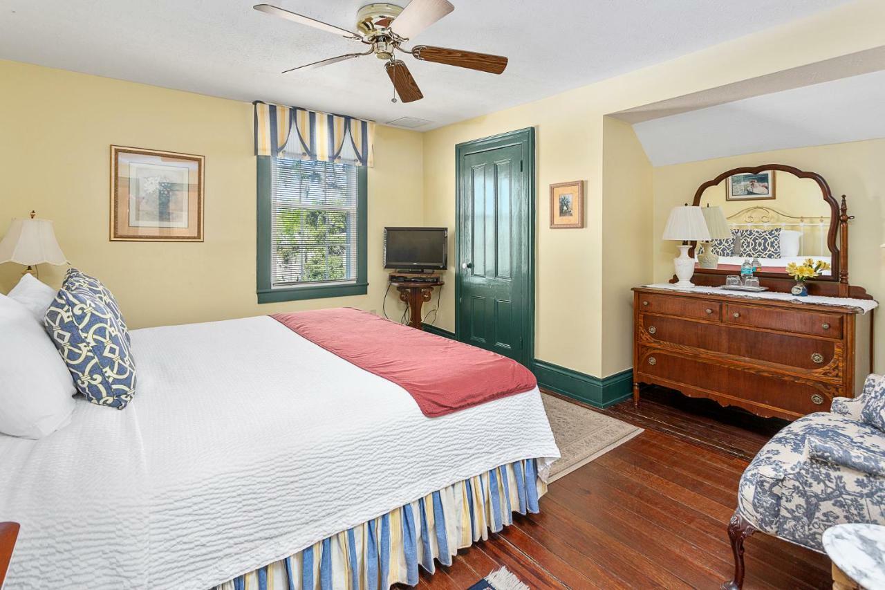 Spencer House Inn Saint Marys Extérieur photo
