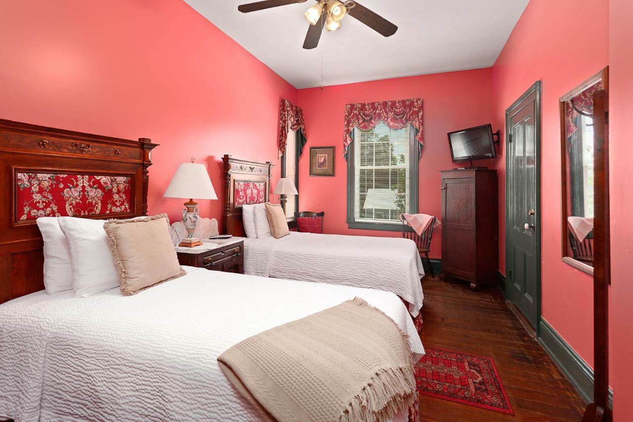 Spencer House Inn Saint Marys Extérieur photo